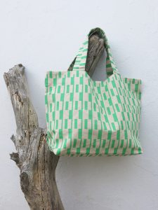Bolso playa geometría verde