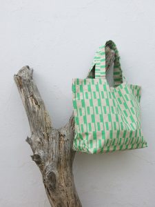 Bolso playa geometría verde